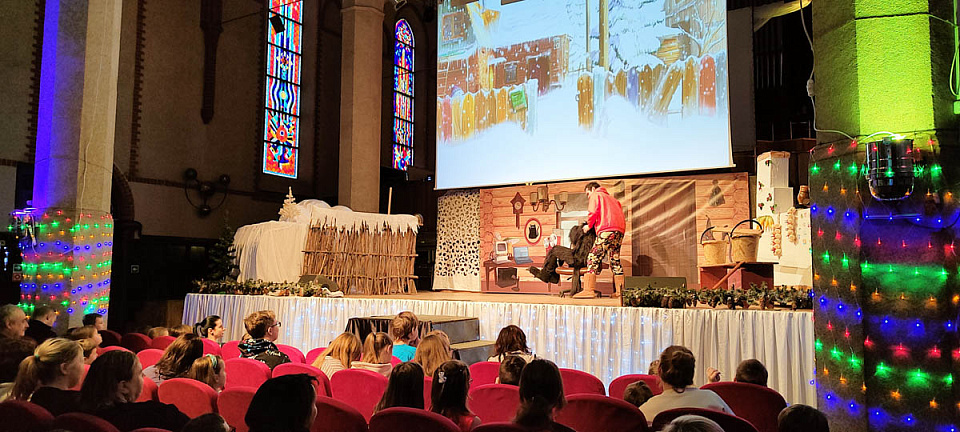 НОВОГОДНЕЕ БЛАГОТВОРИТЕЛЬНОЕ ПРЕДСТАВЛЕНИЕ ДЛЯ ДЕТЕЙ «ПАРОЛЬ — ПО ЩУЧЬЕМУ ВЕЛЕНИЮ», 8 Января 2023г. — фото 2