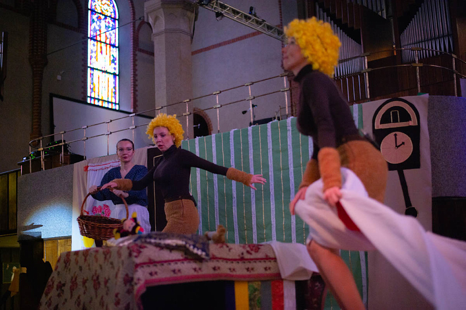 МУЗЫКАЛЬНЫЙ СПЕКТАКЛЬ «МОЙДОДЫР», 14 Февраля 2021г. — фото 49