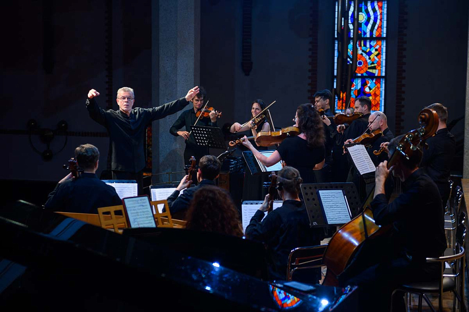 Открытие фестиваля «Бахослужение», Государственный академический камерный оркестр России, 22 Июля 2024г. — фото 7