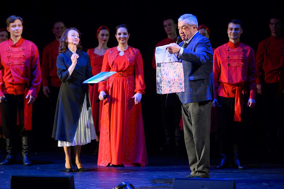 Концерт Государственного молодежного ансамбля песни и танца «Алтай» имени А.Ф. Березикова, 23 Марта 2025г. — фото 27