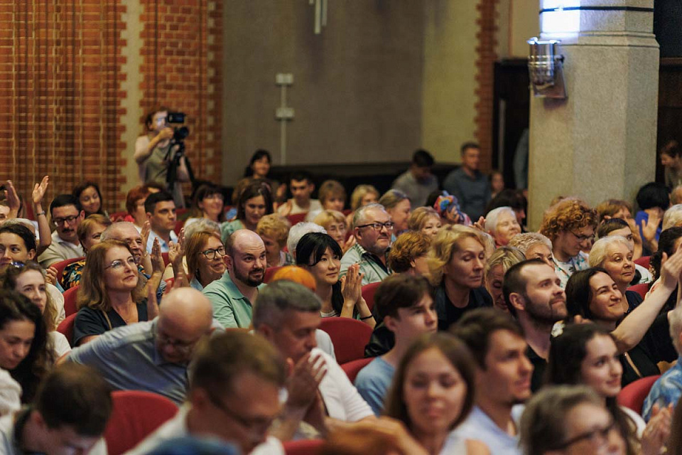 «Приношение Баху». Орган и вокал, Международный музыкальный фестиваль «Бахослужение», 28 Июля 2025г. — фото 23