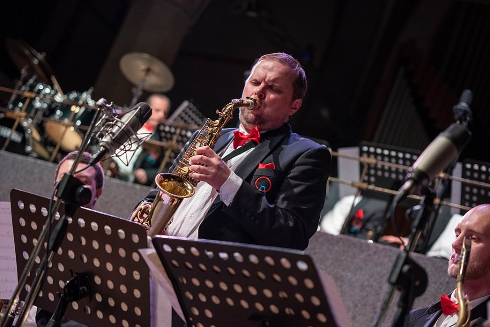 XIX Международный фестиваль "Джаз в филармонии". Государственный камерный оркестр джазовой музыки имени Олега Лундстрема, 13 Ноября 2022г. — фото 27