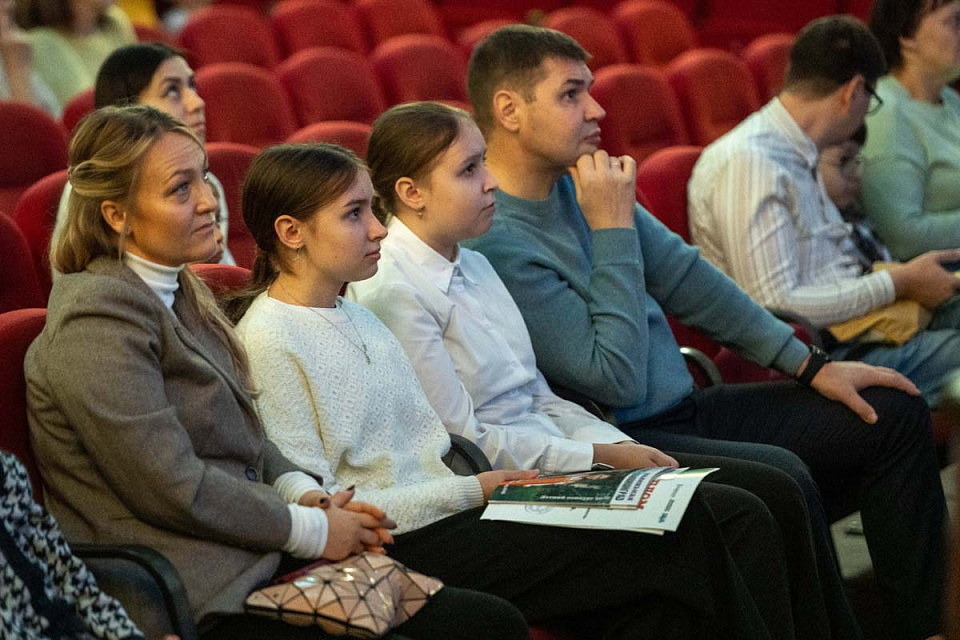 Подведение итогов совместного с журналом "Маленькая страна" конкурса "Музыкальный Калининград" и концерт для победителей, 4 Ноября 2025г. — фото 6