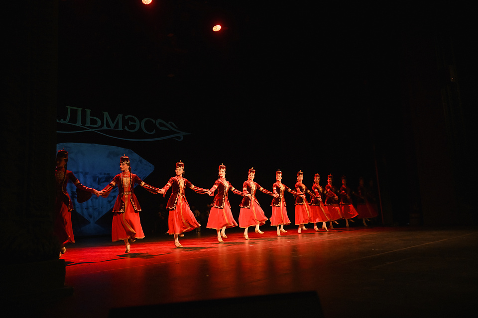 Танцевальный ансамбль «Нальмэс». «Русская музыка на Балтике» — фото 30