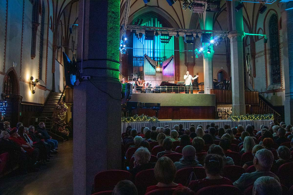 "Новый год в хорошей компании", "Молодёжная академия искусств", 18 Декабря 2025г. — фото 4