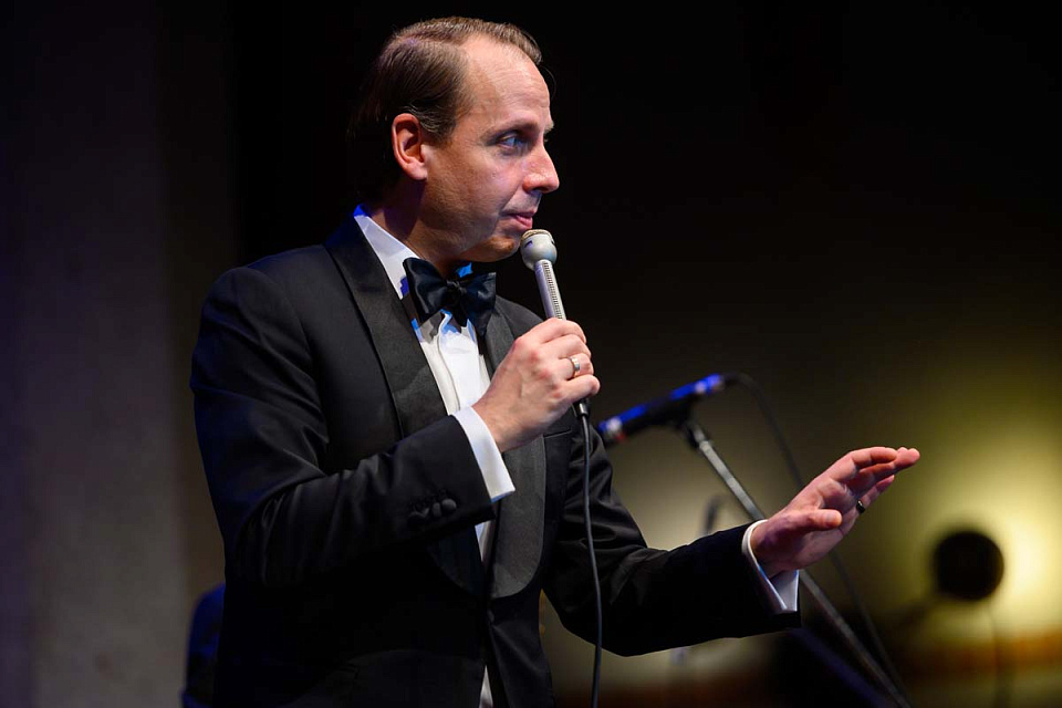 "Джаз в филармонии": "Я БУДУ ПЕТЬ ТЕБЕ КАК ФРЭНК", 12 Ноября 2023г. — фото 4