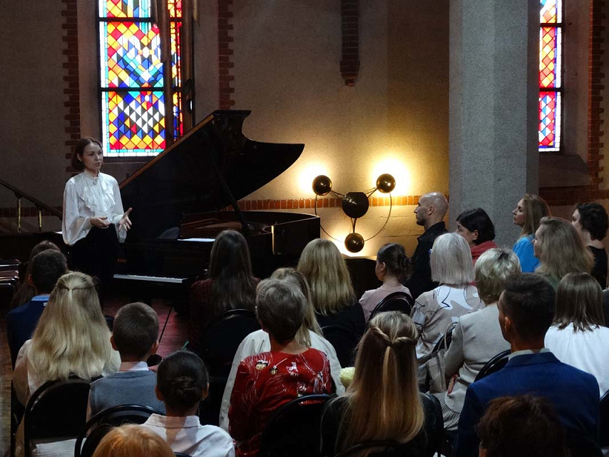 «Беседы у рояля», солистка Анна Ушакова, 23 Сентября 2023г. — фото 6