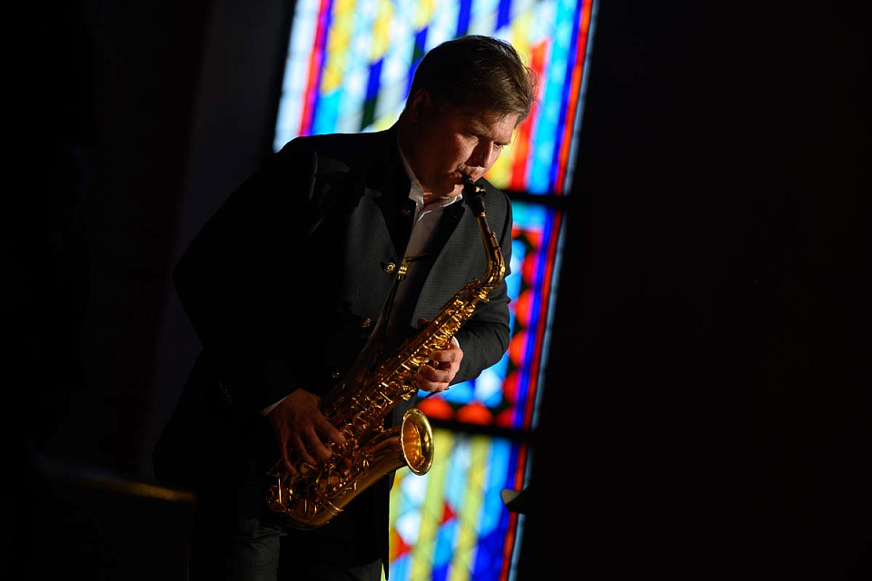 "Бахослужение": Сергей Колесов (саксофоны, Санкт-Петербург), 27 Июля 2023г. — фото 6