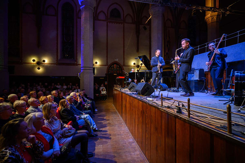 Вадим Эйленкриг и Eilenkrig Crew, Международный фестиваль "Джаз в филармонии", 16 Ноября 2025г. — фото 3