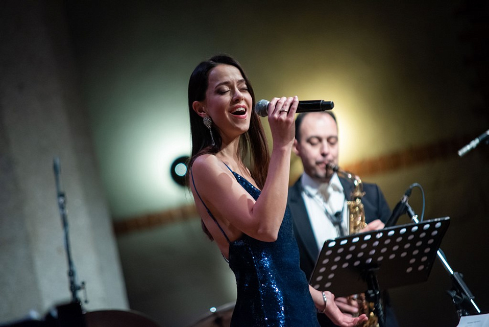 XIX МЕЖДУНАРОДНЫЙ ФЕСТИВАЛЬ "ДЖАЗ В ФИЛАРМОНИИ". ОКСАНА ВОЙТЕНКО И OXYJAZZ, 18 Ноября 2022г. — фото 15