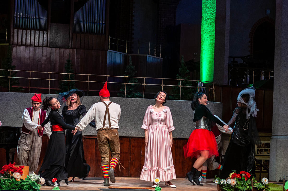 Музыкальный спектакль для детей «Белоснежка», 28 Февраля 2021г. — фото 57