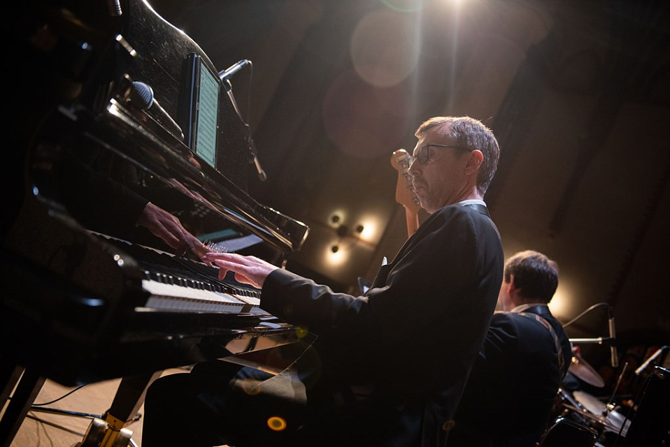 XIX Международный фестиваль "Джаз в филармонии". Ансамбль "Уральский диксиленд" (Челябинск), 11 Ноября 2022г. — фото 10