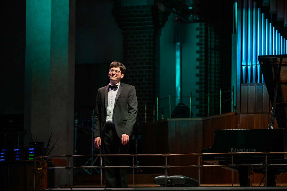 Юлиан Семёнов-Брайди с программой «Шопен, Рахманинов. 12 мгновений весны», фестиваль «Музыкальная весна», 28 Марта 2026г. — фото 3