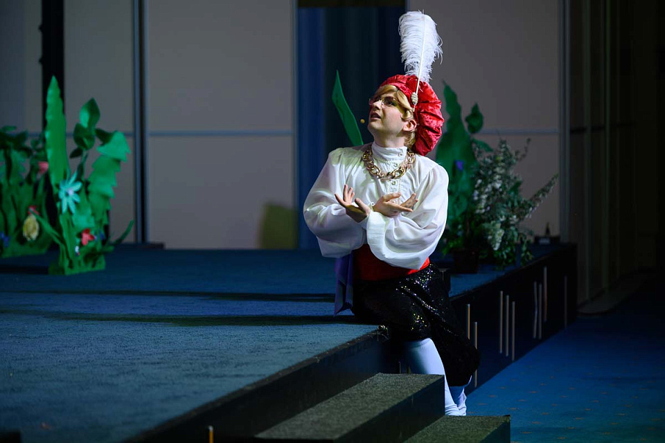 Музыкальная сказка "Рапунцель" в театры эстрады "Янтарь-холл", г. Светлогорск, 12 Мая 2024г. — фото 17