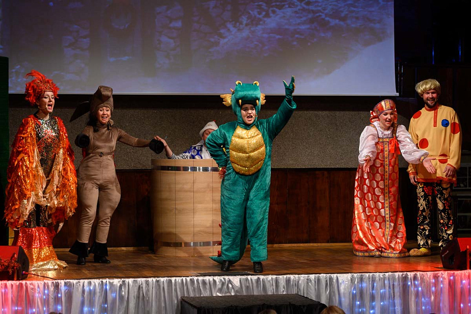 Новогодняя премьера! "Конек-Горбунок точка ржу или Мандариновый беспредел", 17 Декабря 2023г. — фото 14