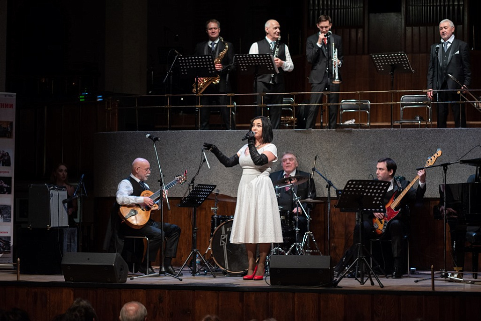 XIX Международный фестиваль "Джаз в филармонии". Ансамбль "Уральский диксиленд" (Челябинск), 11 Ноября 2022г. — фото 3