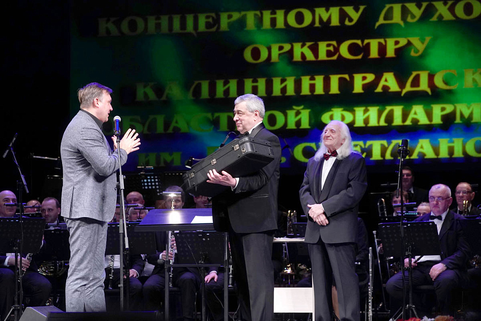 В Драмтеатре состоялся грандиозный гала-концерт «Опера, оперетта, мюзикл...», 12 Мая 2021г. — фото 22