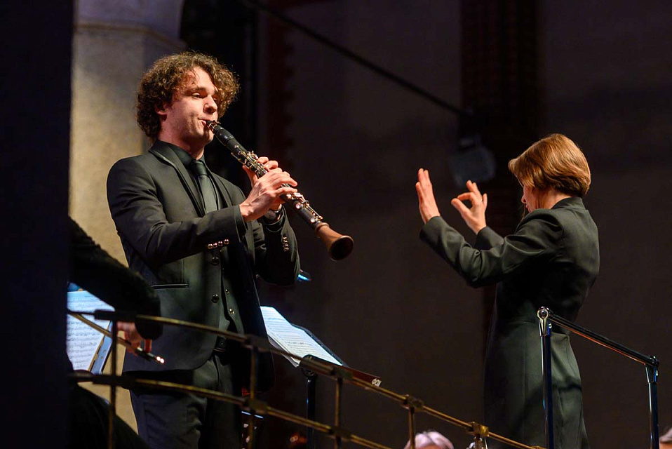 Симфонический концерт "Музыкальная сборная России": Оркестр филармонии и солисты Санкт-Петербургского Дома музыки, 23 Ноября 2024г. — фото 15