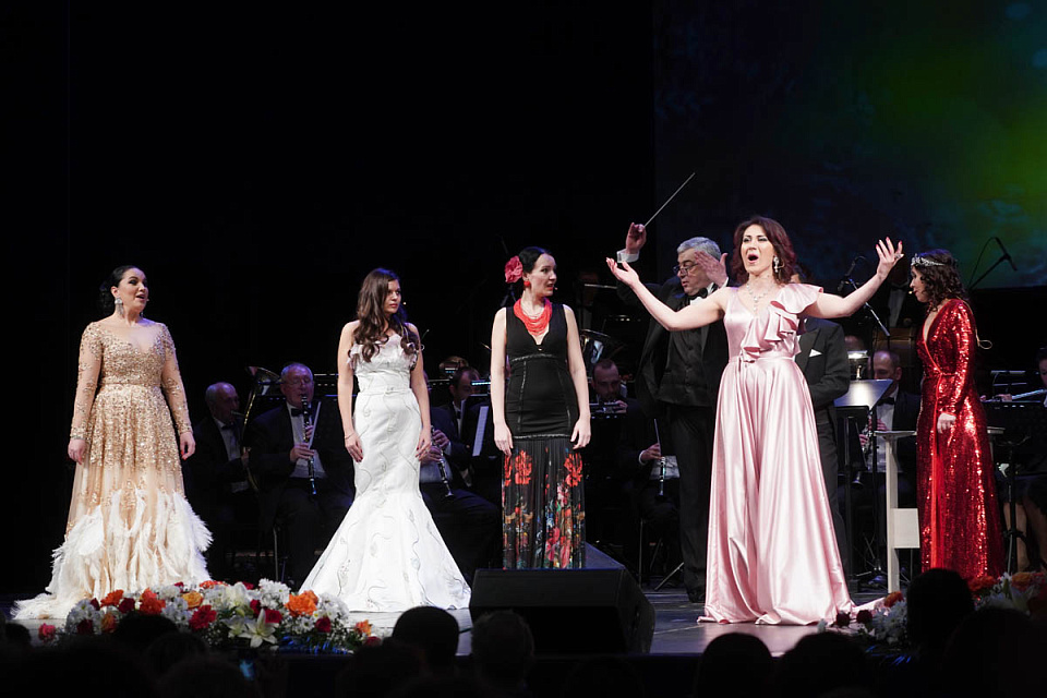 В Драмтеатре состоялся грандиозный гала-концерт «Опера, оперетта, мюзикл...», 12 Мая 2021г. — фото 96