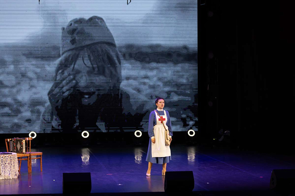 Концерт проекта "Поезд Победы" в исполнении солистов Калининградской филармонии, Городской дворец культуры г. Полярные зори, 26 Сентября 2025г. — фото 5