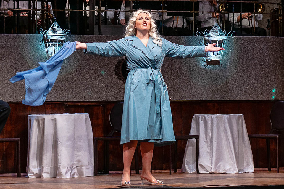 Французский шик, нотка артистизма и блестящий вокал, 16 Июля 2021г. — фото 16