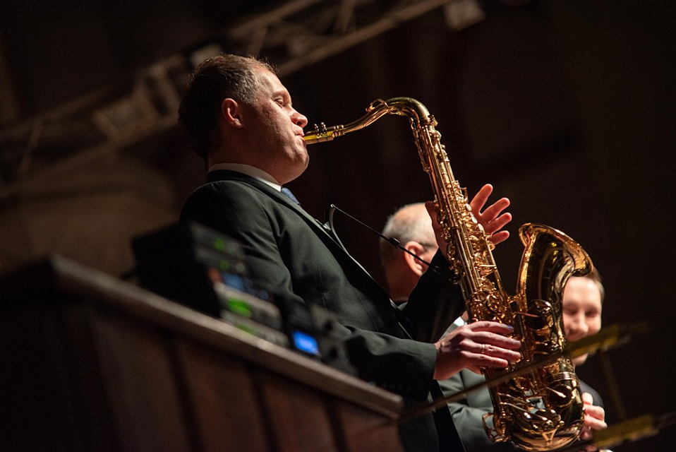 XIX Международный фестиваль "Джаз в филармонии". Ансамбль "Уральский диксиленд" (Челябинск), 11 Ноября 2022г. — фото 15