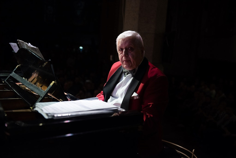 XIX Международный фестиваль "Джаз в филармонии". Государственный камерный оркестр джазовой музыки имени Олега Лундстрема, 13 Ноября 2022г. — фото 24