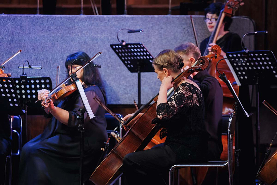 Открытие фестиваля «Бахослужение», Камерный оркестр, дирижёр — Е.Толкачёва, М.Гаврилюк, А.Гиндин, А.Ушакова, 20 Июля 2025г. — фото 6