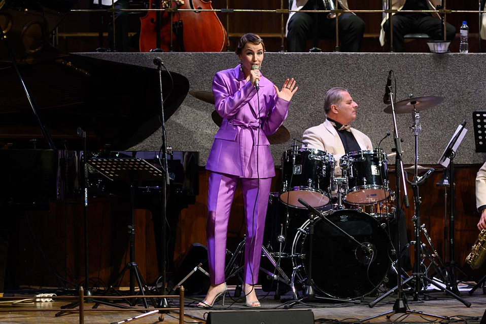 Концерт Государственного камерного оркестра джазовой музыки имени Олега Лундстрема, Международный фестиваль "Джаз в филармонии", 9 Ноября 2024г. — фото 16