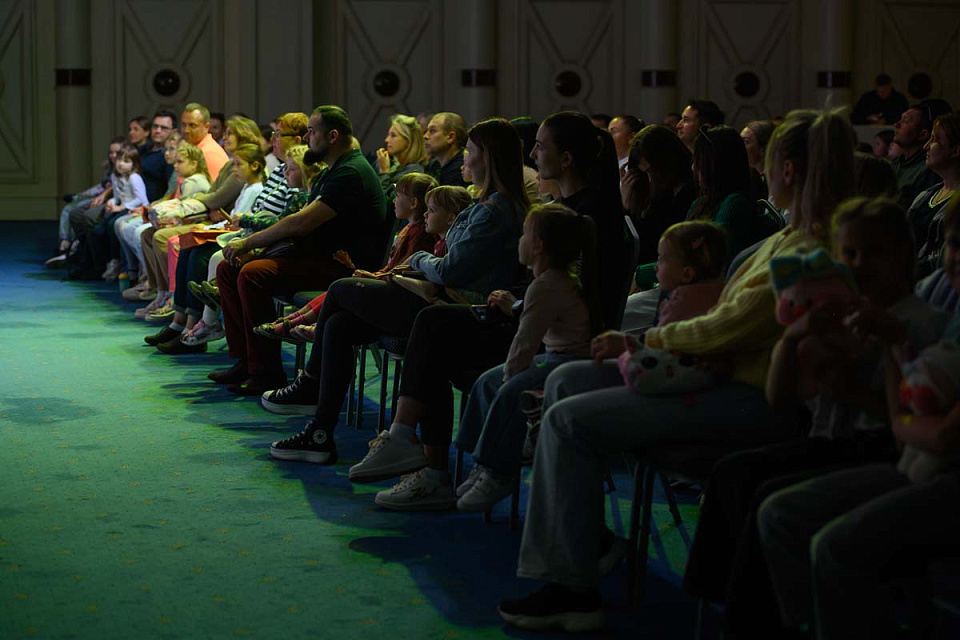 Музыкальная сказка "Рапунцель" в театры эстрады "Янтарь-холл", г. Светлогорск, 12 Мая 2024г. — фото 4