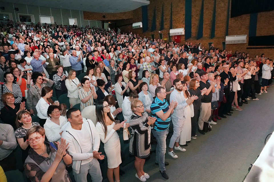 «Русская музыка на Балтике» завершилась праздником танца и души, 16 Июня 2022г. — фото 15