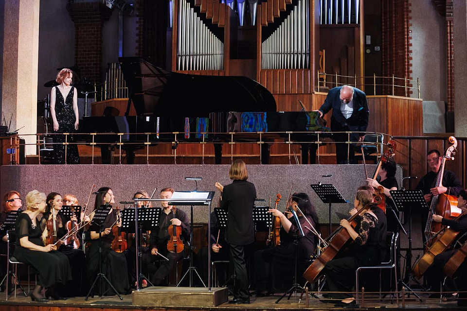 Открытие фестиваля «Бахослужение», Камерный оркестр, дирижёр — Е.Толкачёва, М.Гаврилюк, А.Гиндин, А.Ушакова, 20 Июля 2025г. — фото 10