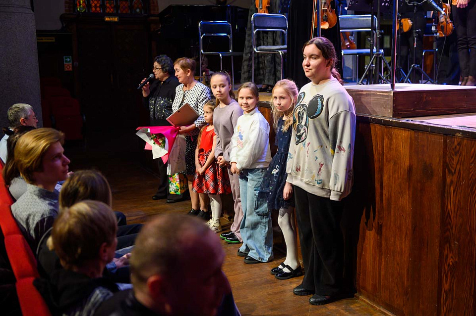 Выставка работ в рамках Международного музыкального фестиваля для детей и юношества «Музыкальная весна», 30 Марта 2025г. — фото 11