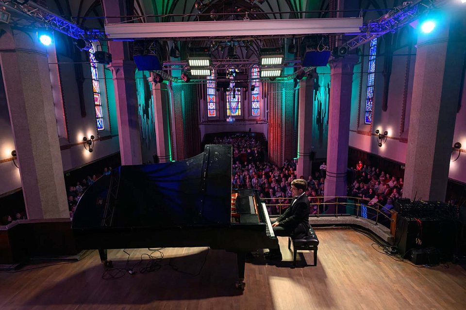 Юлиан Семёнов-Брайди с программой «Шопен, Рахманинов. 12 мгновений весны», фестиваль «Музыкальная весна», 28 Марта 2026г. — фото 8