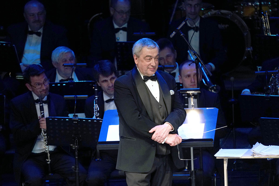 В Драмтеатре состоялся грандиозный гала-концерт «Опера, оперетта, мюзикл...», 12 Мая 2021г. — фото 159