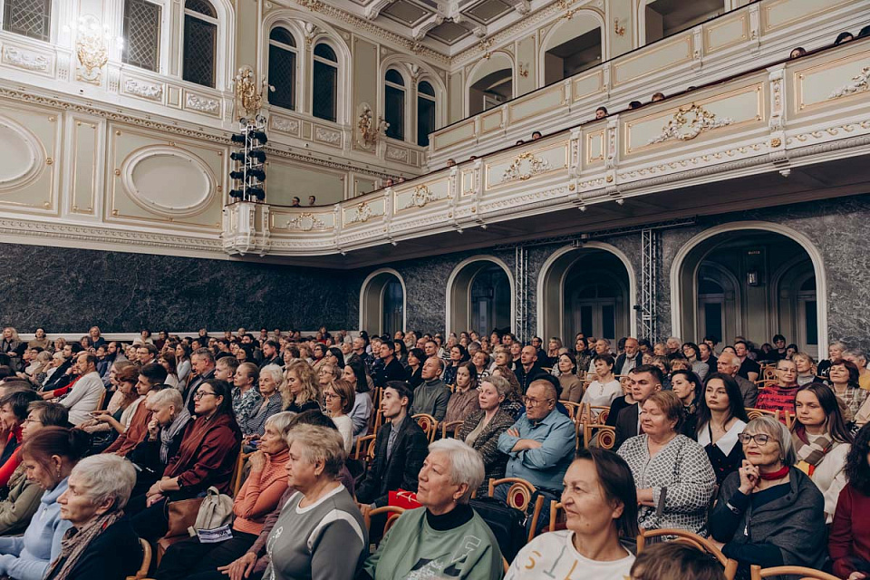 Камерный оркестр и Трио А.Маслова, дирижёр Елена Толкачёва, Государственная академическая капелла Санкт-Петербурга, 21 Октября 2025г. — фото 14