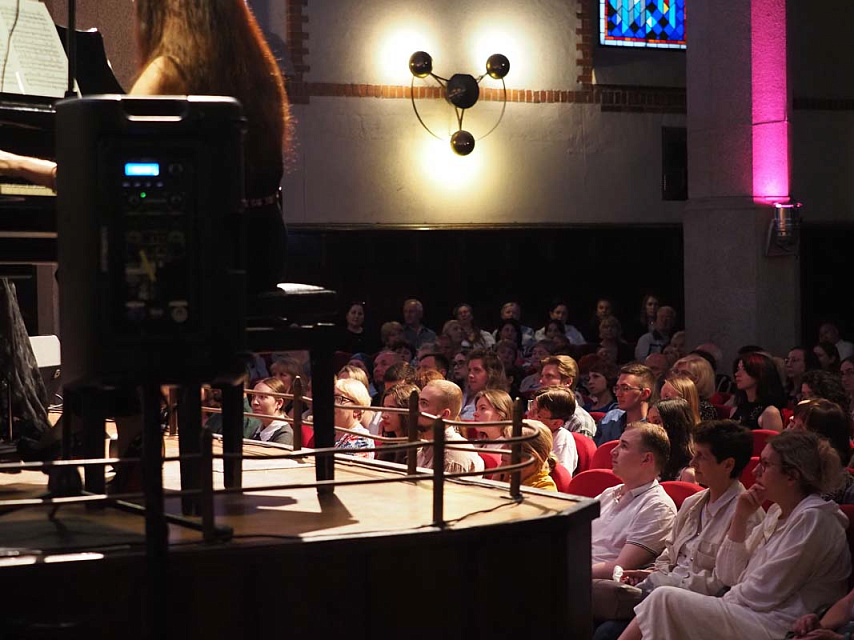 Концерт «ФРЭНК СИНАТРА»,абонемент «Арт-проект Александра Дудницкого» «Молодежной академии искусств» филармонии, 23 Мая 2024г. — фото 5