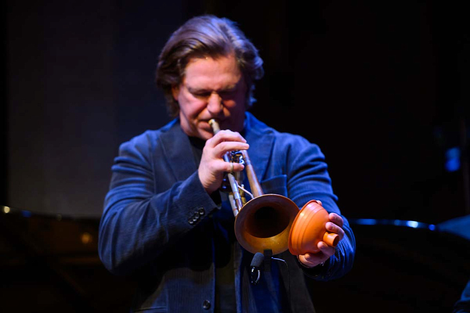 Вадим Эйленкриг и Eilenkrig Crew, Международный фестиваль "Джаз в филармонии", 16 Ноября 2025г. — фото 9