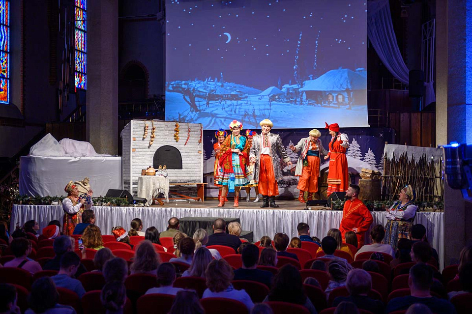 «Ночь перед Рождеством», музыкальная сказка в исполнении солистов и артистов филармонии, ансамбля «Русская песня», 1 Января 2025г. — фото 22