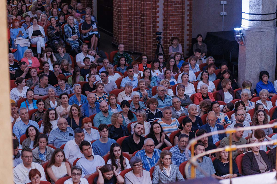 «Приношение Баху». Орган и вокал, Международный музыкальный фестиваль «Бахослужение», 28 Июля 2025г. — фото 13