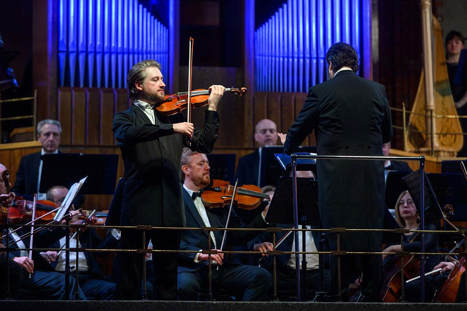 Государственный академический симфонический оркестр России им.Е.Ф. Светланова, дирижёр Д.Юровский, солист П.Милюков, 13 Апреля 2025г. — фото 8