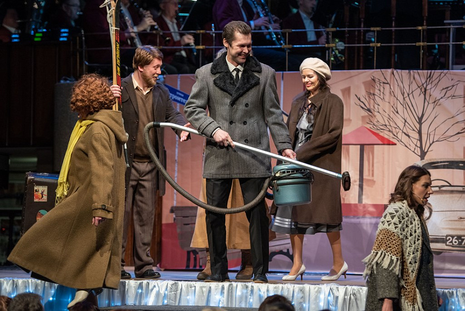 Премьера новогоднего театрализованного шоу "А у нас во дворе", 29 Декабря 2022г. — фото 8