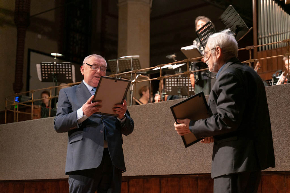 Лучшие фото концерта «Два юбилея», 6 Декабря 2021г. — фото 28