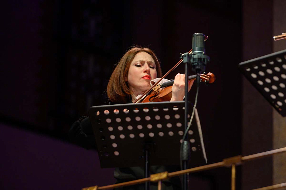 Международный фестиваль «Джаз в филармонии», Ансамбли «ЗВУК» (Москва) и «Акцент» (Калининград), 16 Ноября 2024г. — фото 10