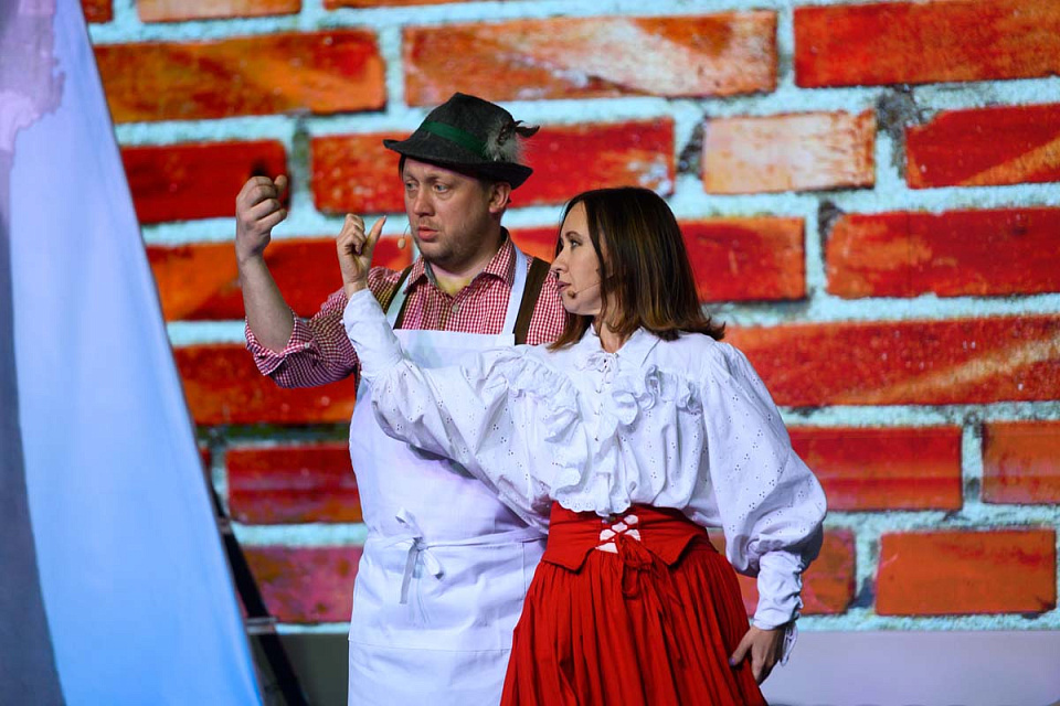 Музыкальная сказка "Рапунцель" в театры эстрады "Янтарь-холл", г. Светлогорск, 12 Мая 2024г. — фото 7