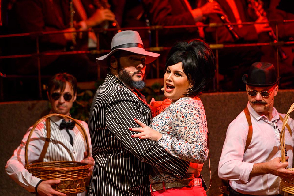 Премьера мюзикла «БРАК ПО ЗАВЕЩАНИЮ ИЛИ ОДНАЖДЫ В ИТАЛИИ» 2023/24, 28 Декабря 2023г. — фото 24