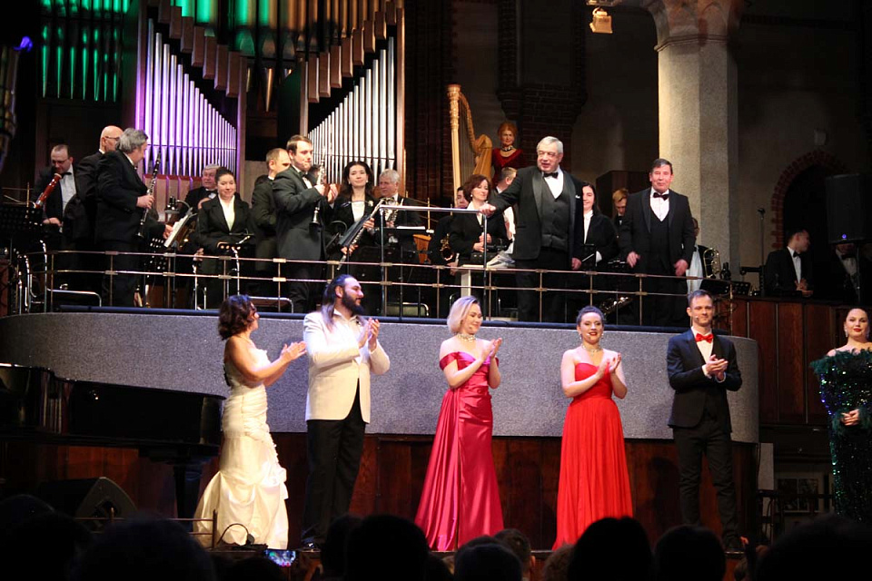 «От Верди до Уэббера. Лучшие арии и дуэты из опер, оперетт и мюзиклов», Концертный духовой оркестр и солисты, 31 Января 2026г. — фото 8