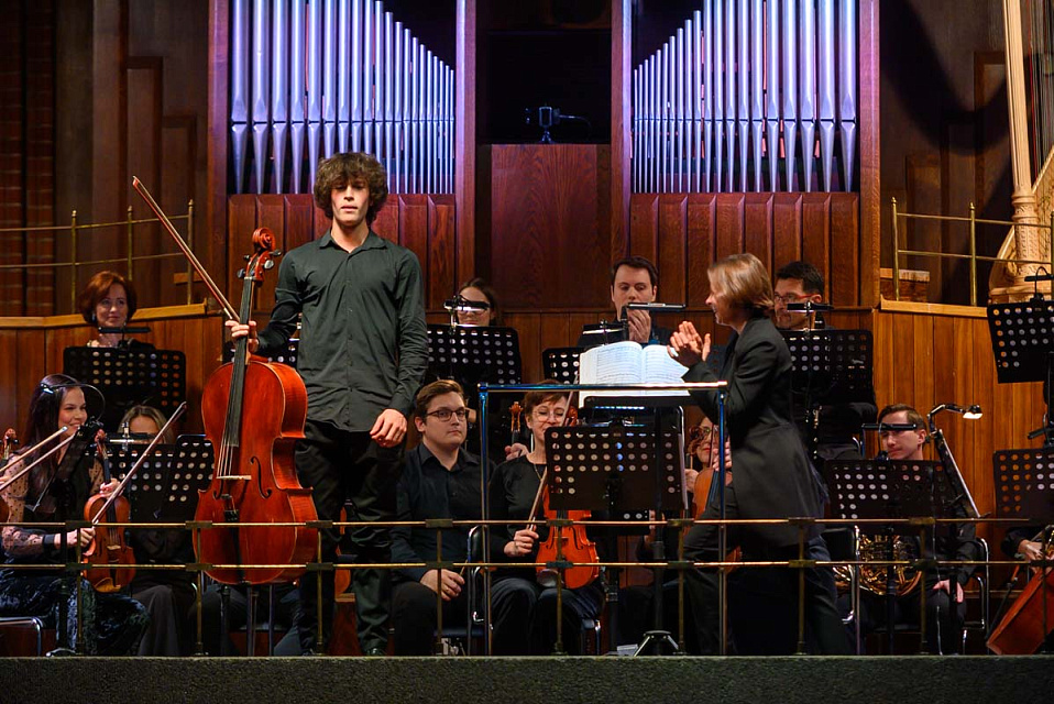 Симфонический концерт "Музыкальная сборная России": Оркестр филармонии и солисты Санкт-Петербургского Дома музыки, 23 Ноября 2024г. — фото 9