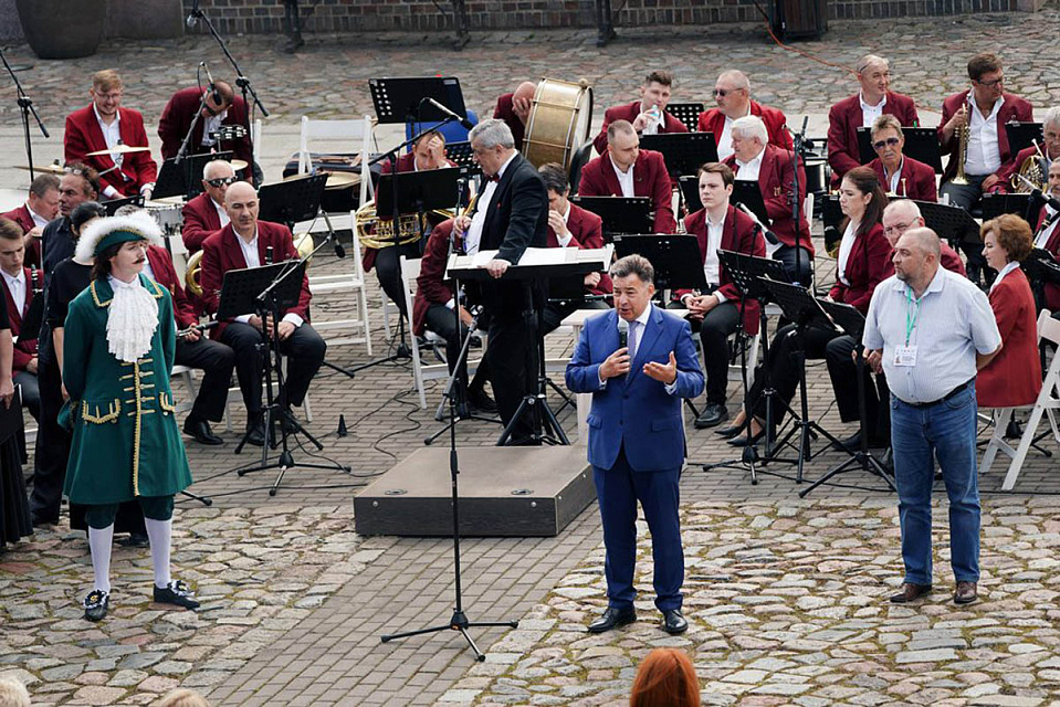 Концертный духовой оркестр принял участие в «Петровскик музыкальных ассамблеях», 12 Июля 2022г. — фото 10