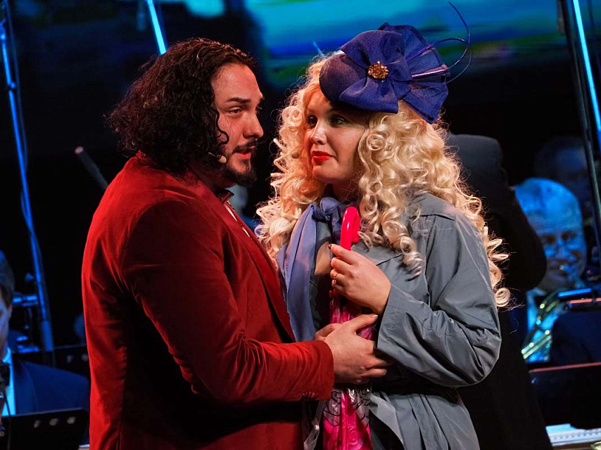 Мюзикл «Я подарю тебе Париж» (театр эстрады «Янтарь-холл», г. Светлогорск), 7 Марта 2023г. — фото 5